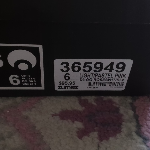 Pink and black Osiris sneakers - Picture 5 of 5